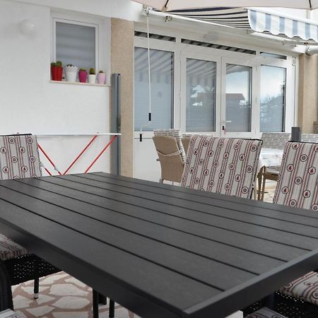 Ma-Lo Apartment Pirovac Ngoại thất bức ảnh